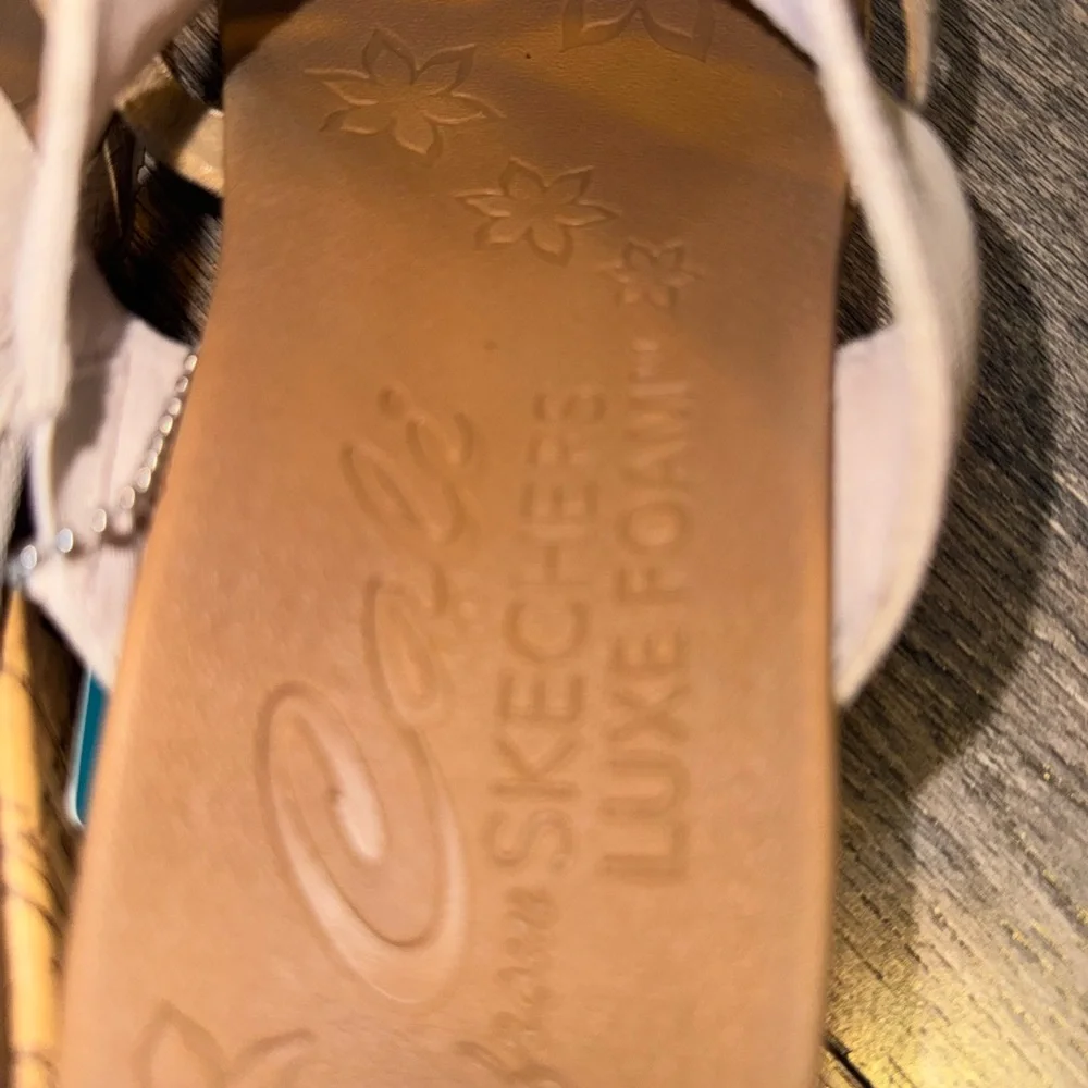 Skechers Neutral Beige and Tan Slide Foam Sandals with Decorative Ring